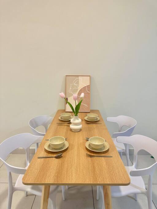 Creamy Kl View - Majestic Maxim Near Ucsi, Kl, Mrt #康乐夜市 Pangsapuri